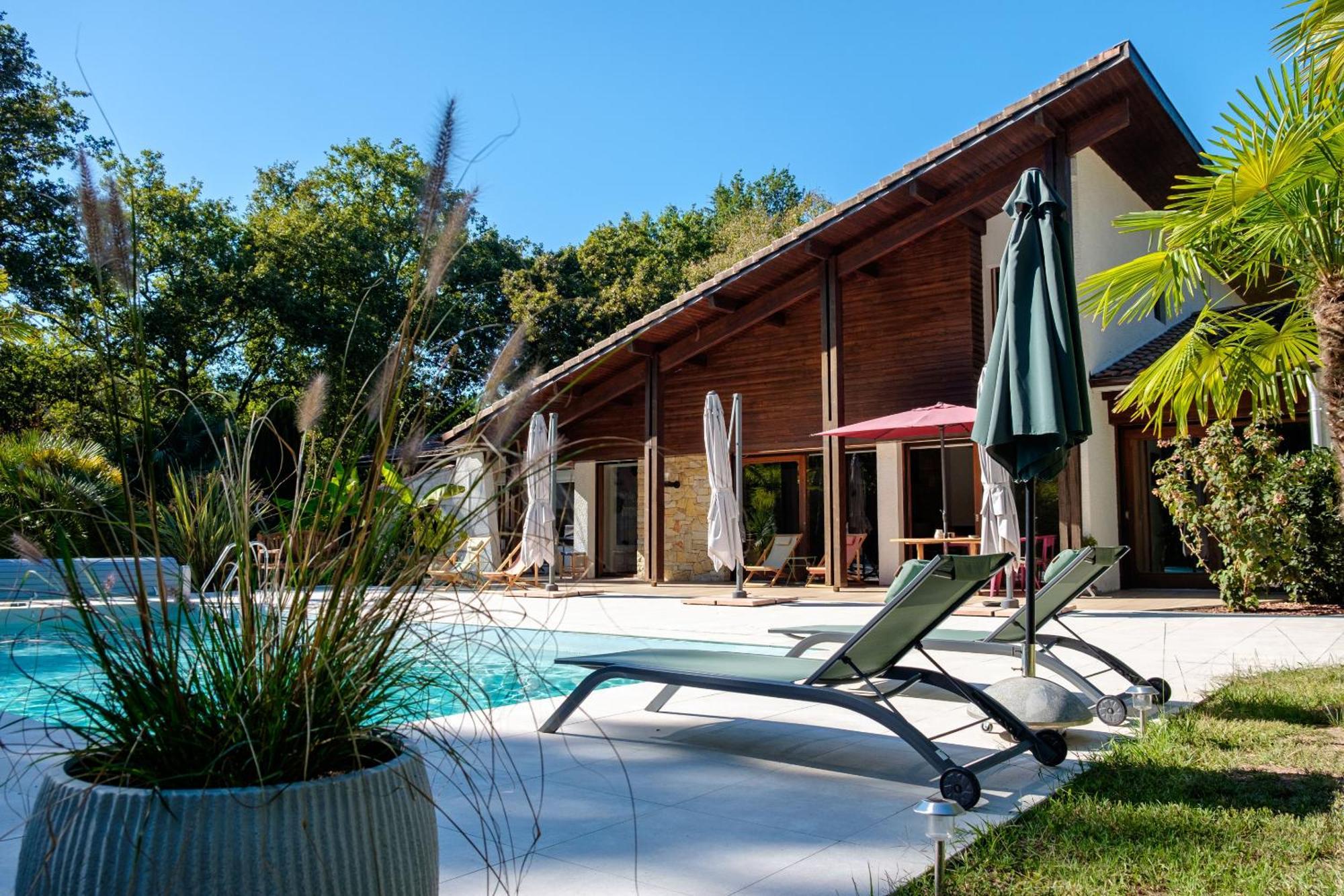 Parc De L'Aiguade Bed & Breakfast แซ็ง-โปล-เล-ดักซ์ ภายนอก รูปภาพ